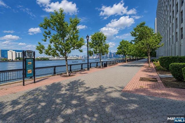 1500 Washington Street 11Q, Hoboken, NJ 07030