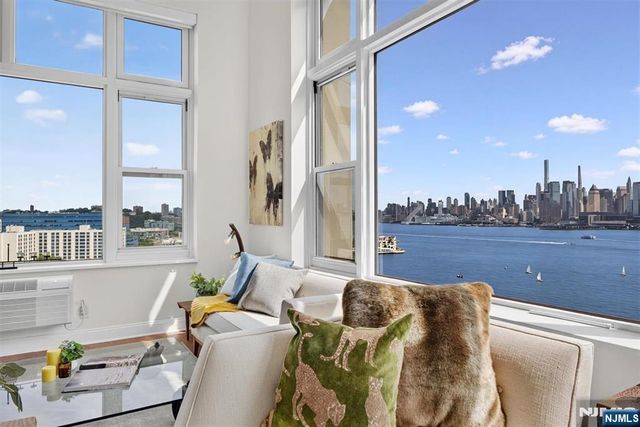 1500 Washington Street 11Q, Hoboken, NJ 07030