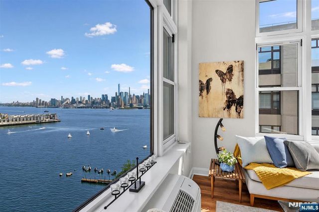1500 Washington Street 11Q, Hoboken, NJ 07030