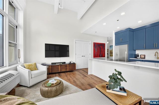 1500 Washington Street 11Q, Hoboken, NJ 07030