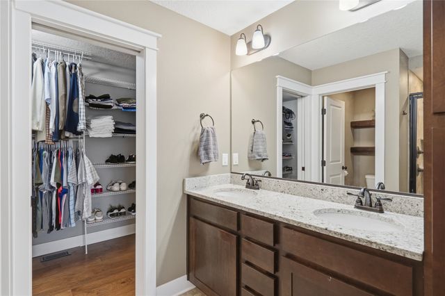 1004 NW 5th Street, Grimes, IA 50111