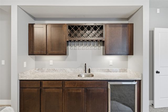 1004 NW 5th Street, Grimes, IA 50111