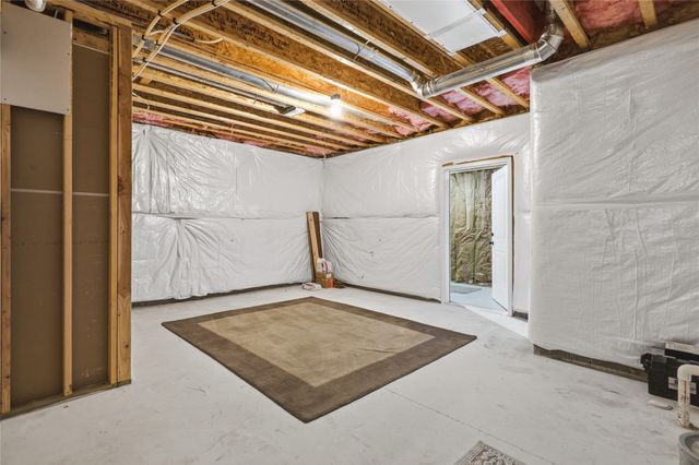 1004 NW 5th Street, Grimes, IA 50111