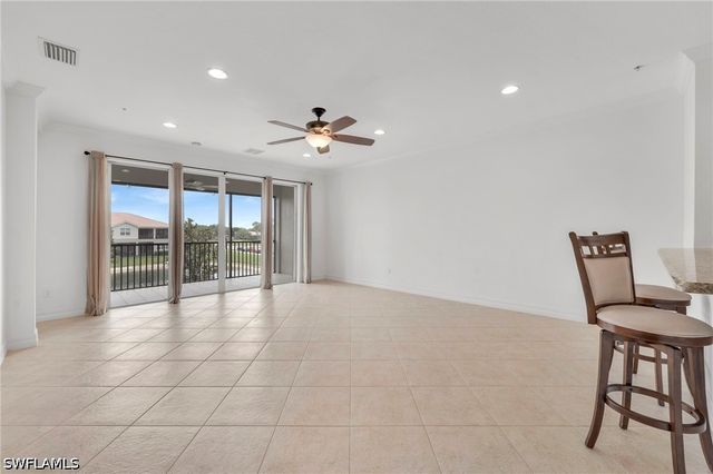 6505 Monterey PT 202, Naples, FL 34105