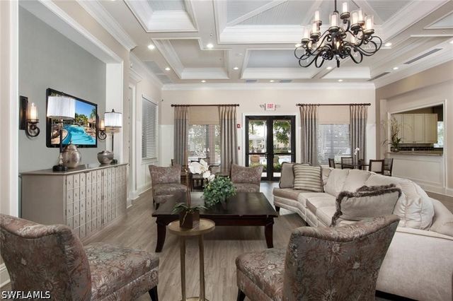 6505 Monterey PT 202, Naples, FL 34105