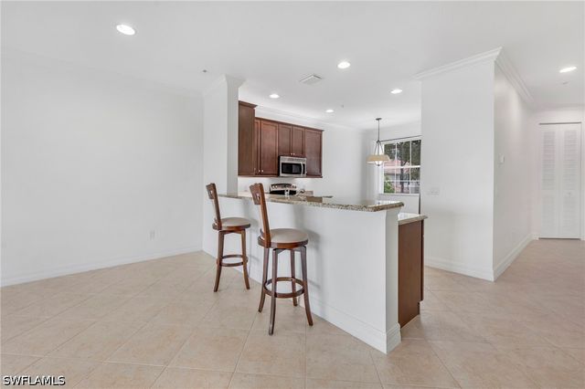 6505 Monterey PT 202, Naples, FL 34105