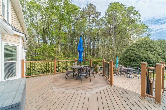 1524 Holly Lake Circle, Snellville, GA 30078