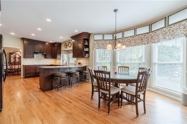 1524 Holly Lake Circle, Snellville, GA 30078