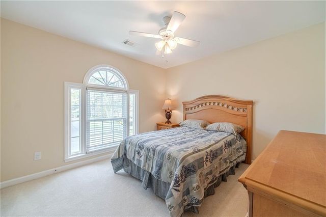 1524 Holly Lake Circle, Snellville, GA 30078