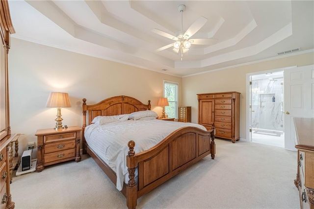 1524 Holly Lake Circle, Snellville, GA 30078