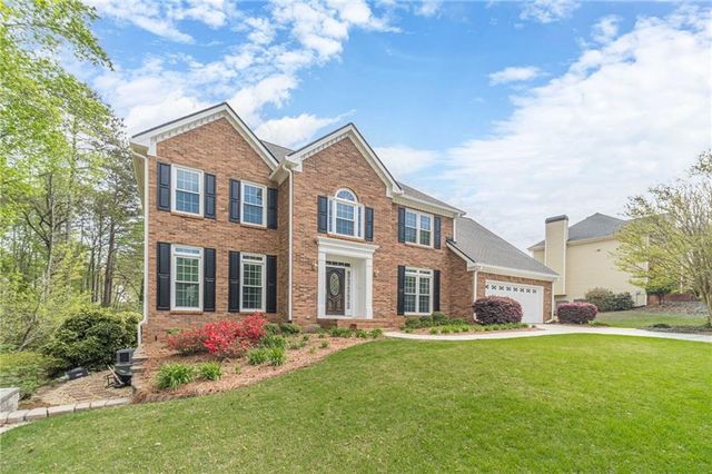 1524 Holly Lake Circle, Snellville, GA 30078