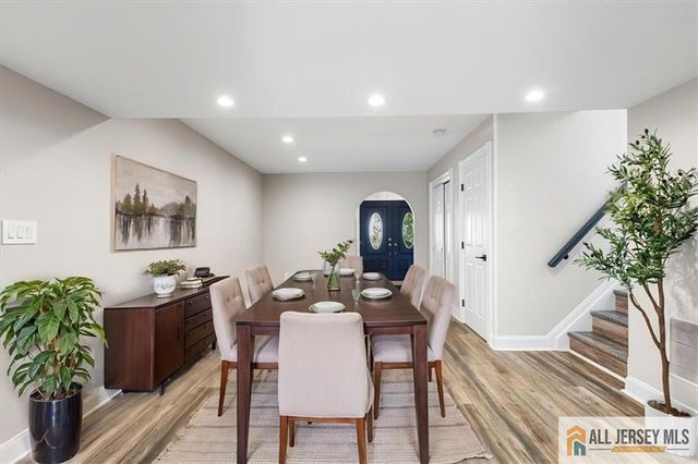 14 London Drive, East Brunswick, NJ 08816