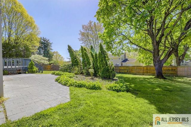 14 London Drive, East Brunswick, NJ 08816