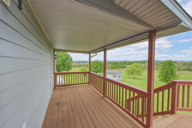 291 BEAVER LN, Mt Jackson, VA 22842