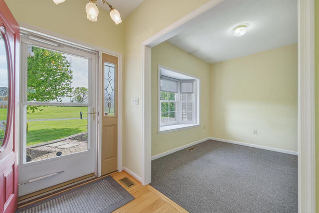 291 BEAVER LN, Mt Jackson, VA 22842