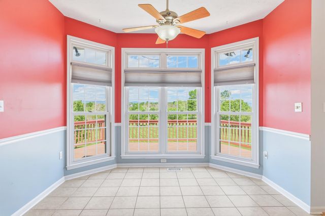 291 BEAVER LN, Mt Jackson, VA 22842