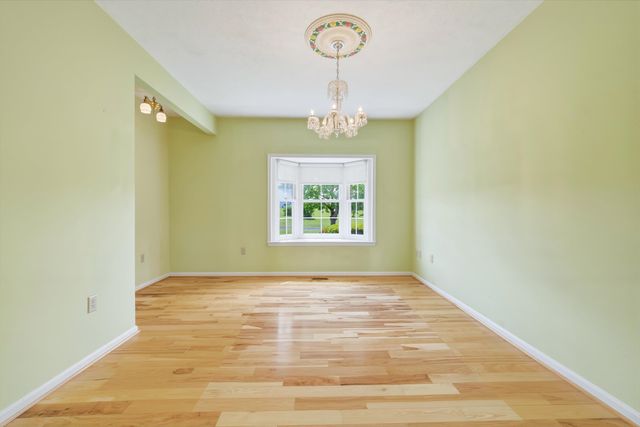 291 BEAVER LN, Mt Jackson, VA 22842