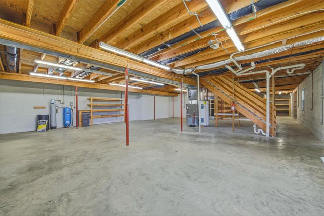 291 BEAVER LN, Mt Jackson, VA 22842