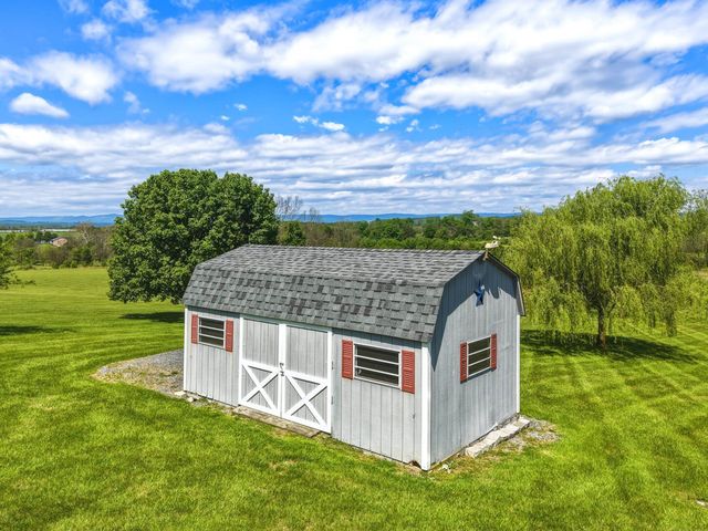 291 BEAVER LN, Mt Jackson, VA 22842