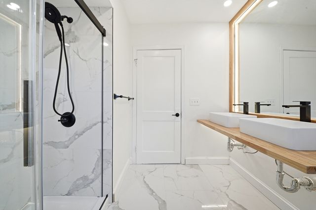 395 Lebanon St, Melrose, MA 02176