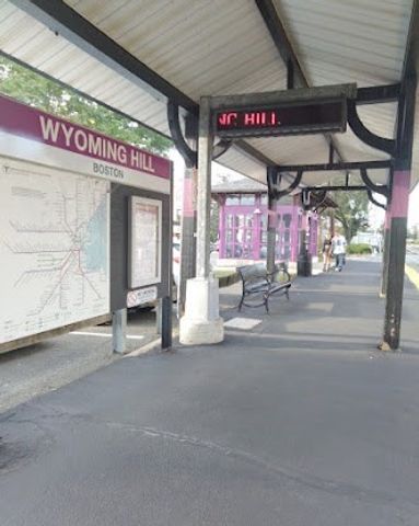 395 Lebanon St, Melrose, MA 02176