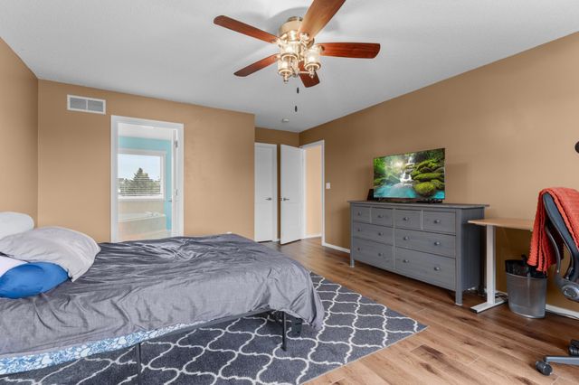 1102 Southern Hills Lane SW, Rochester, MN 55902