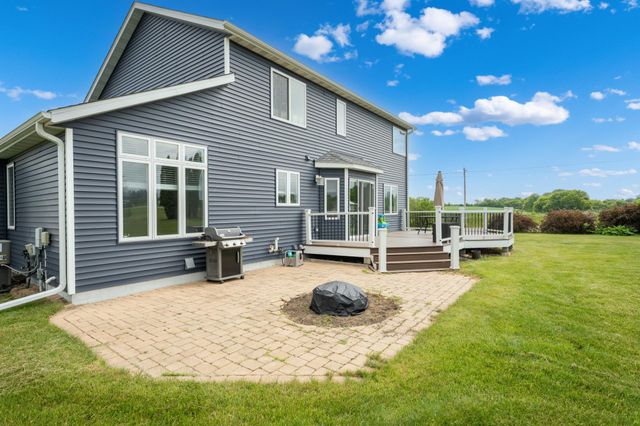 1102 Southern Hills Lane SW, Rochester, MN 55902
