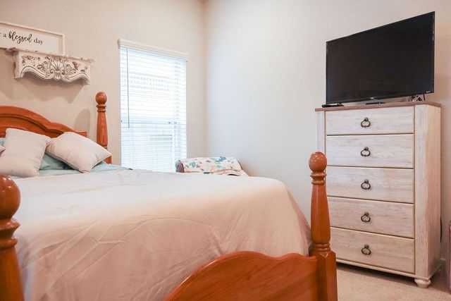 5319 Decatur Court, Dickinson, TX 77539