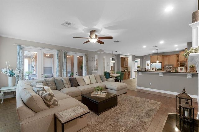 413 MACCHI AVENUE, Oakland, FL 34787