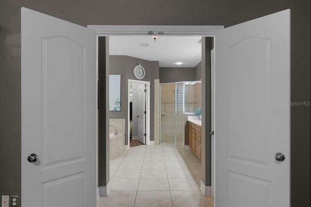 413 MACCHI AVENUE, Oakland, FL 34787