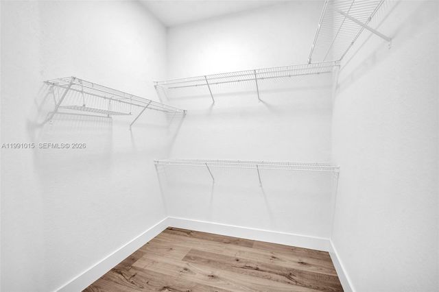 19381 Stonebrook St, Weston, FL 33332