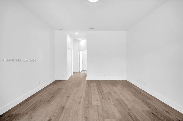 19381 Stonebrook St, Weston, FL 33332