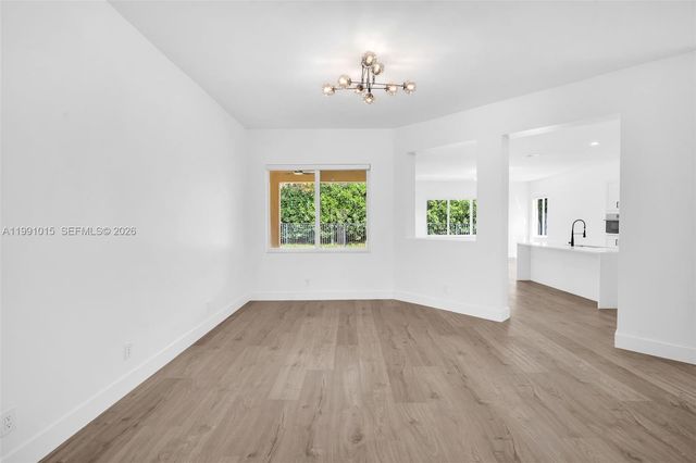 19381 Stonebrook St, Weston, FL 33332