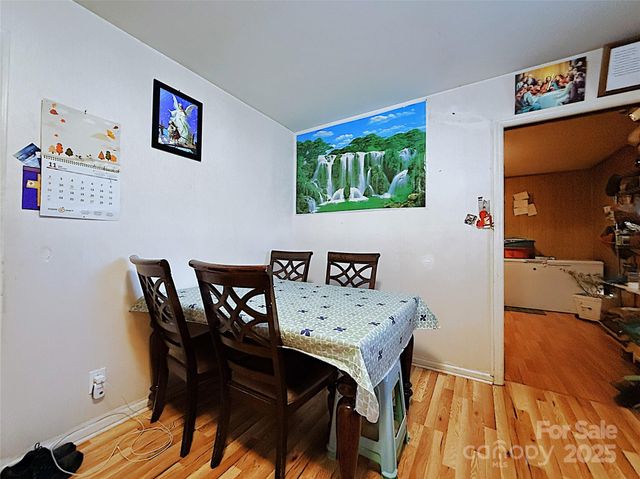 6841 Idlewild Road, Charlotte, NC 28212