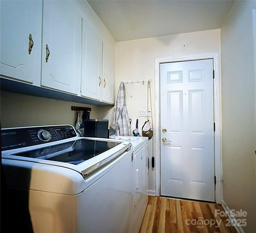 6841 Idlewild Road, Charlotte, NC 28212