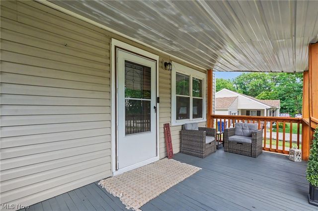 158 Van Evera Road, Tallmadge, OH 44278