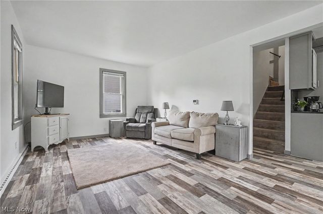 158 Van Evera Road, Tallmadge, OH 44278