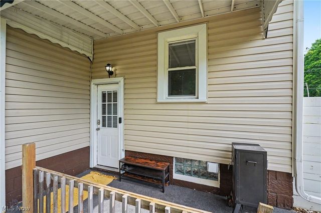 158 Van Evera Road, Tallmadge, OH 44278