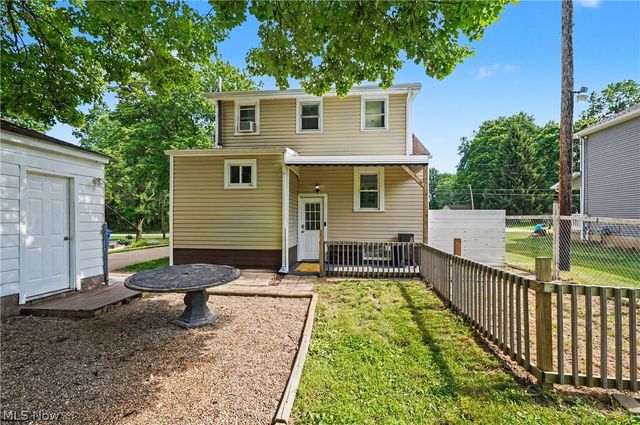 158 Van Evera Road, Tallmadge, OH 44278
