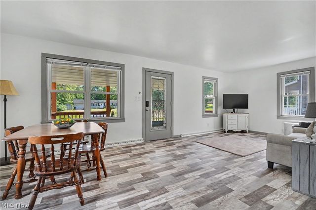 158 Van Evera Road, Tallmadge, OH 44278