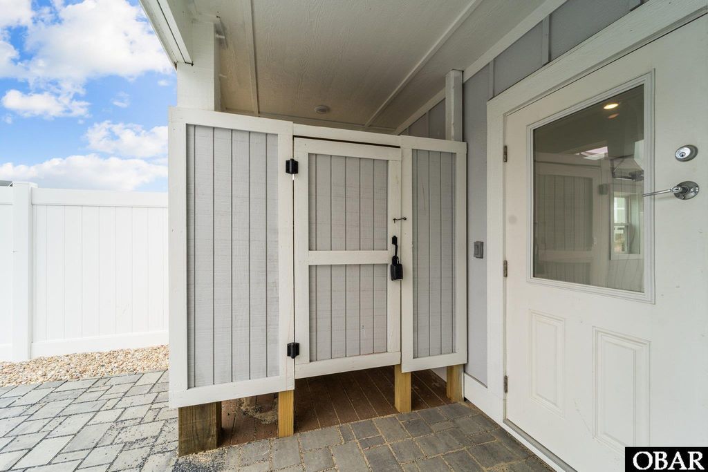 Image 46 of property listing at 997 N Harbor View Lot 8R, Corolla, NC 27927