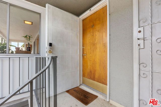 315 N Hillcrest Boulevard 19, Inglewood, CA 90301