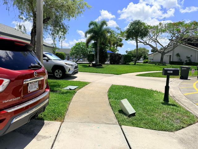 7797 San Marcos Place, Boca Raton, FL 33433