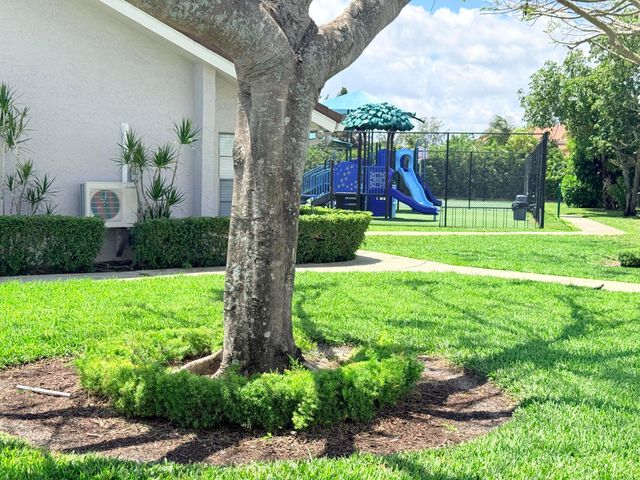 7797 San Marcos Place, Boca Raton, FL 33433