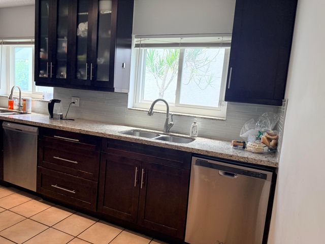 7797 San Marcos Place, Boca Raton, FL 33433