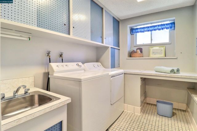 6830 Del Monte Ave, Richmond, CA 94805
