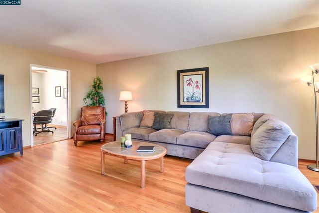 6830 Del Monte Ave, Richmond, CA 94805