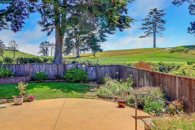 6830 Del Monte Ave, Richmond, CA 94805