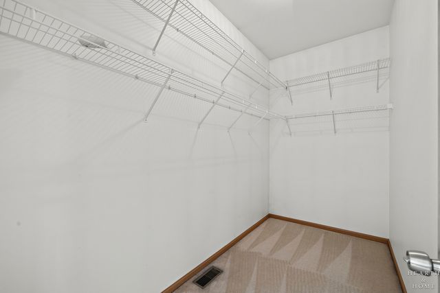 1100 Ellsworth Drive, Grayslake, IL 60030