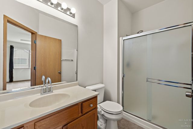 1100 Ellsworth Drive, Grayslake, IL 60030